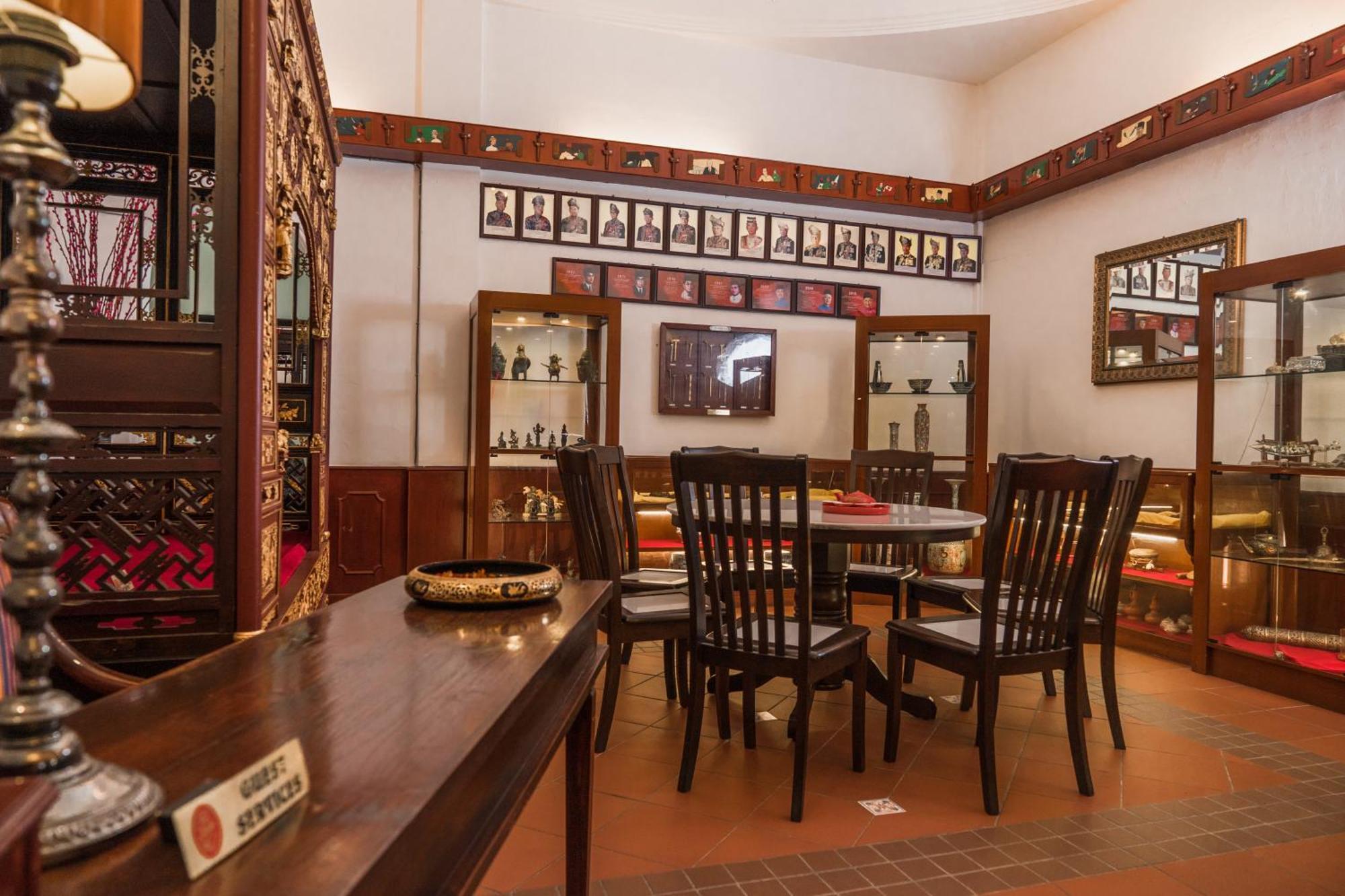 Shah's 3* Malacca