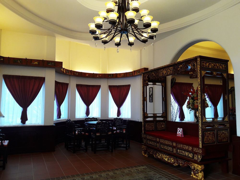 Hotel Shah's 3*