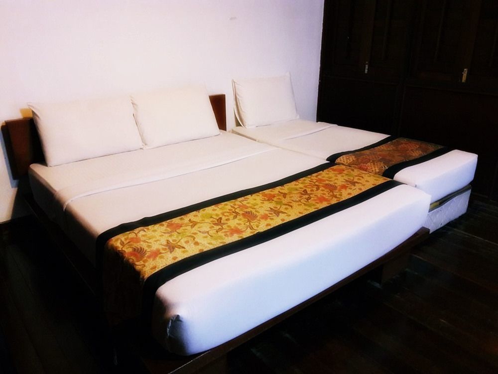 Hotel Shah's